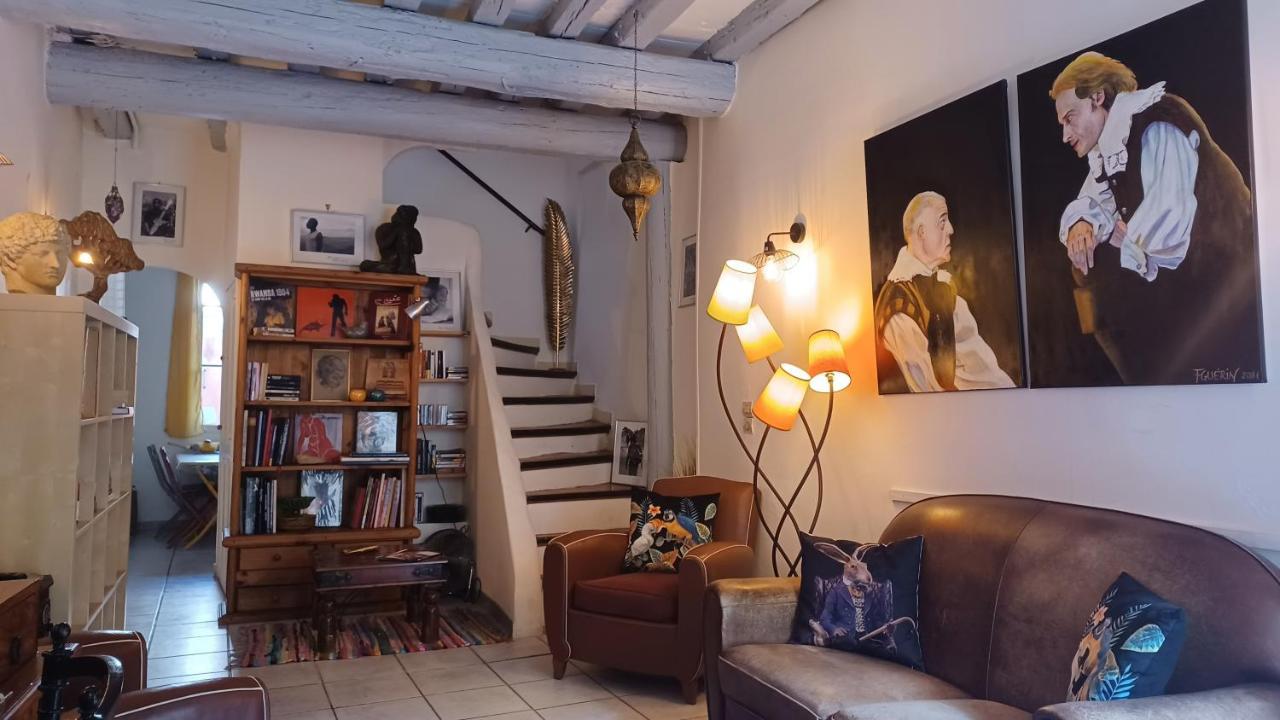 Maison De Charme Avec Cour, Proche Rue Des Teinturiers Авиньон Екстериор снимка